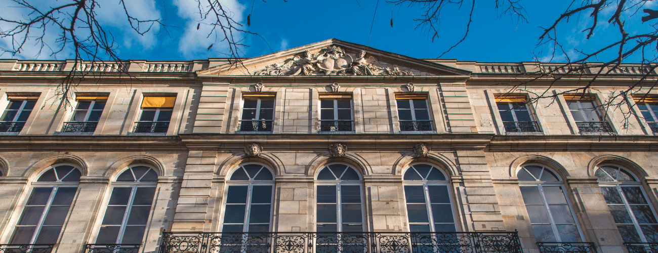 L’ÉCOLE